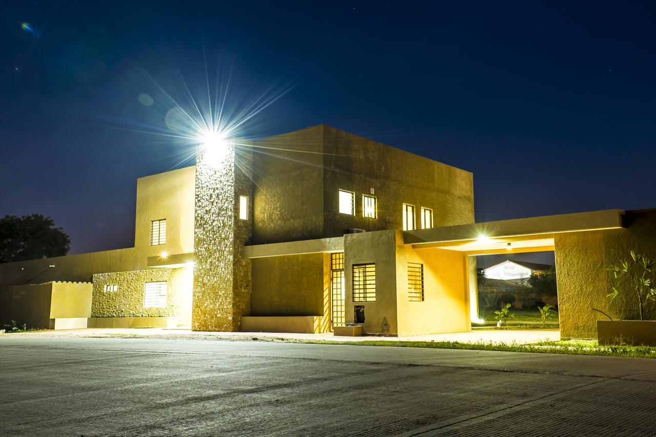 El Suto-Aparthotel San José de Chiquitos Zewnętrze zdjęcie