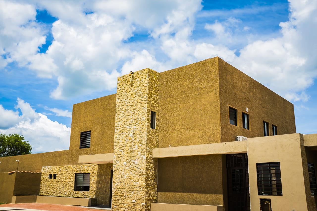 El Suto-Aparthotel San José de Chiquitos Zewnętrze zdjęcie